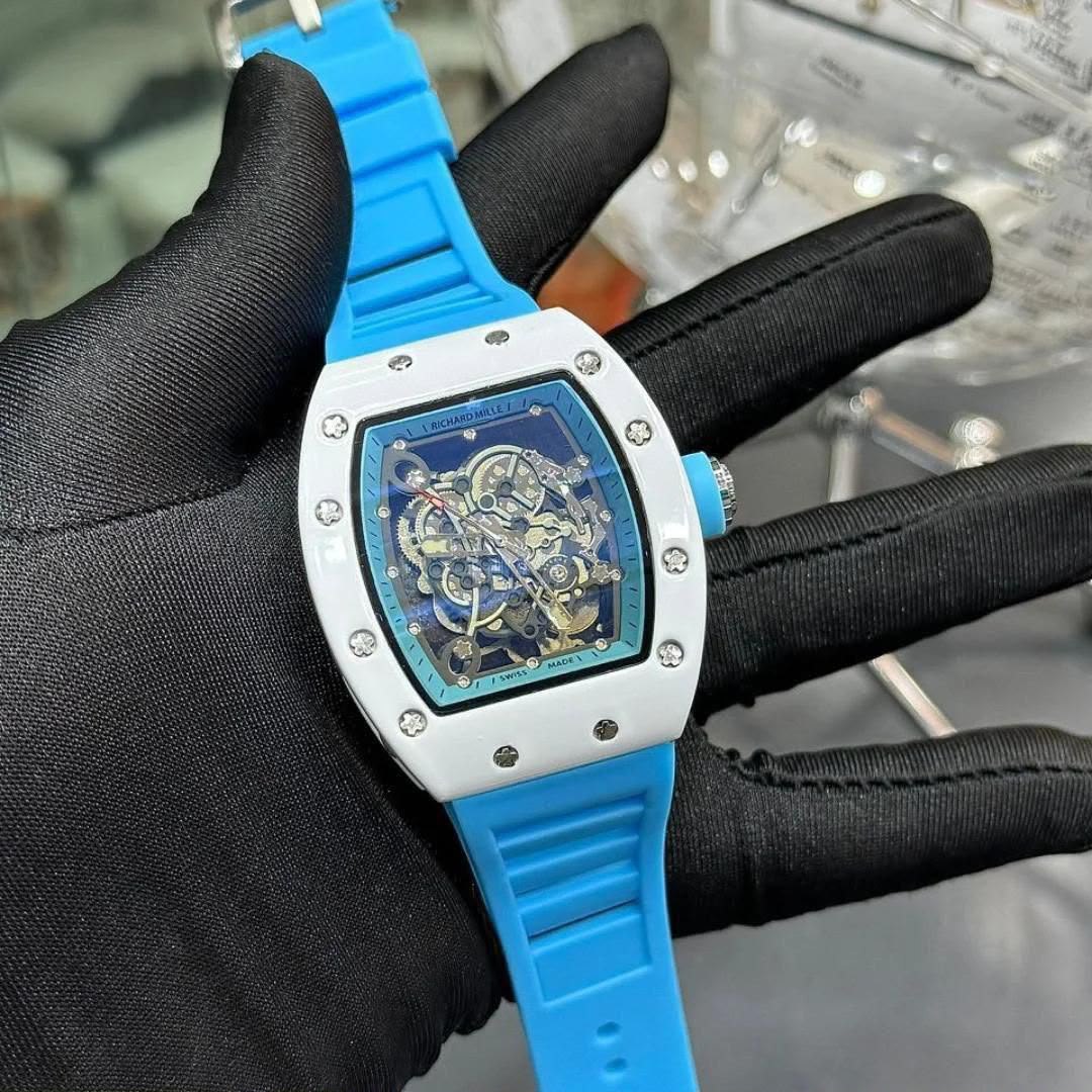 Mili watch