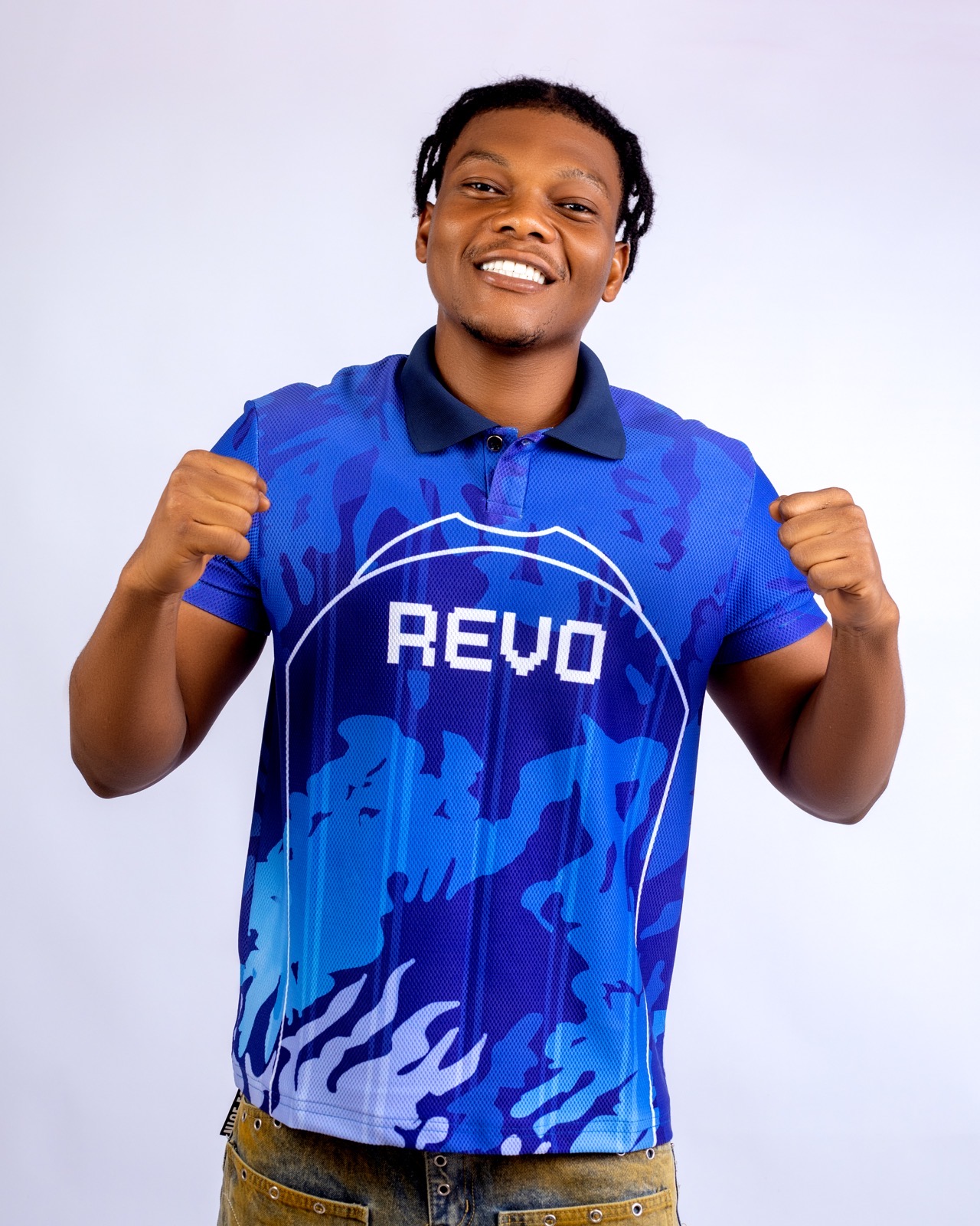 Revo mando