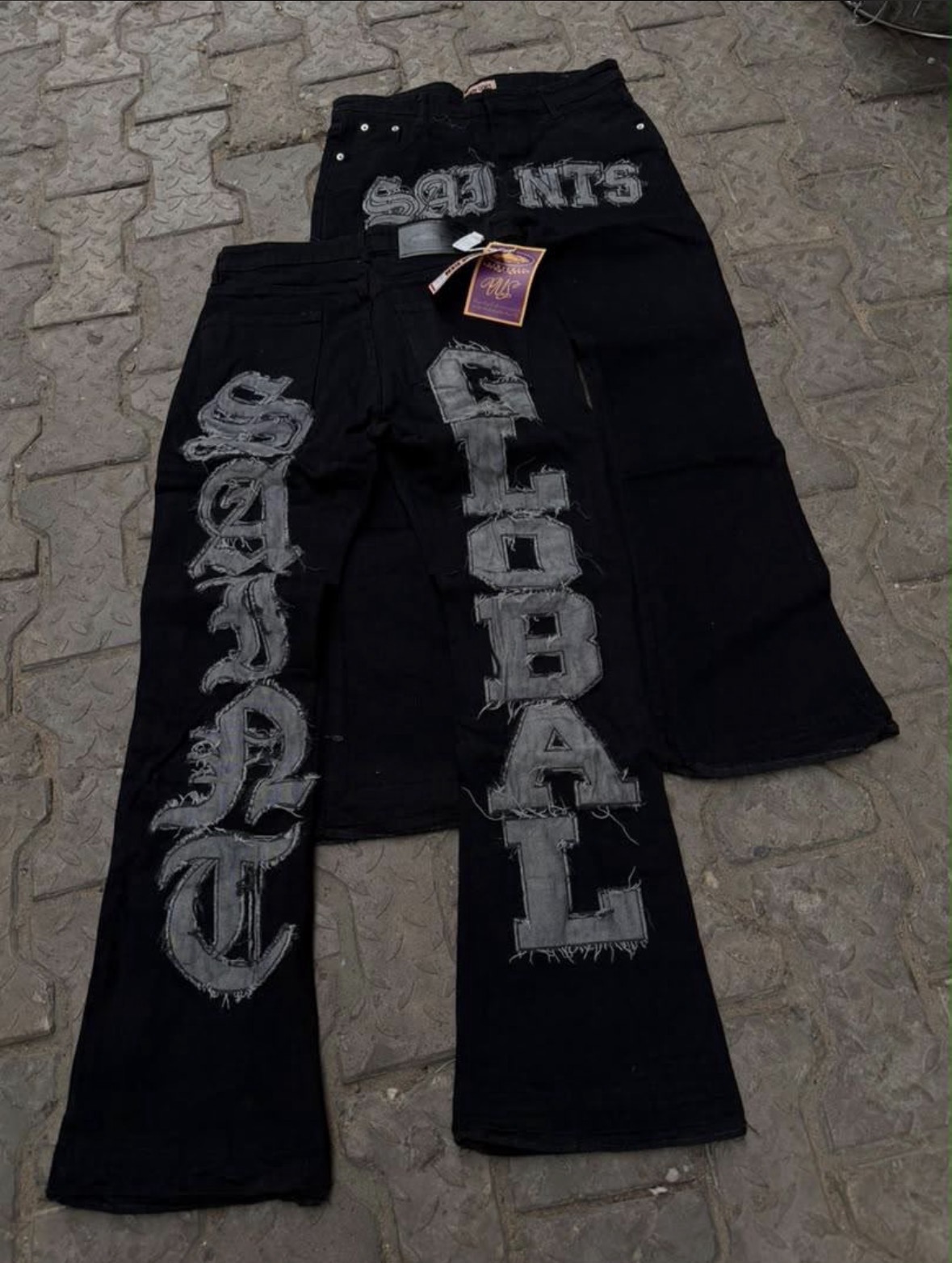 Saint global jeans