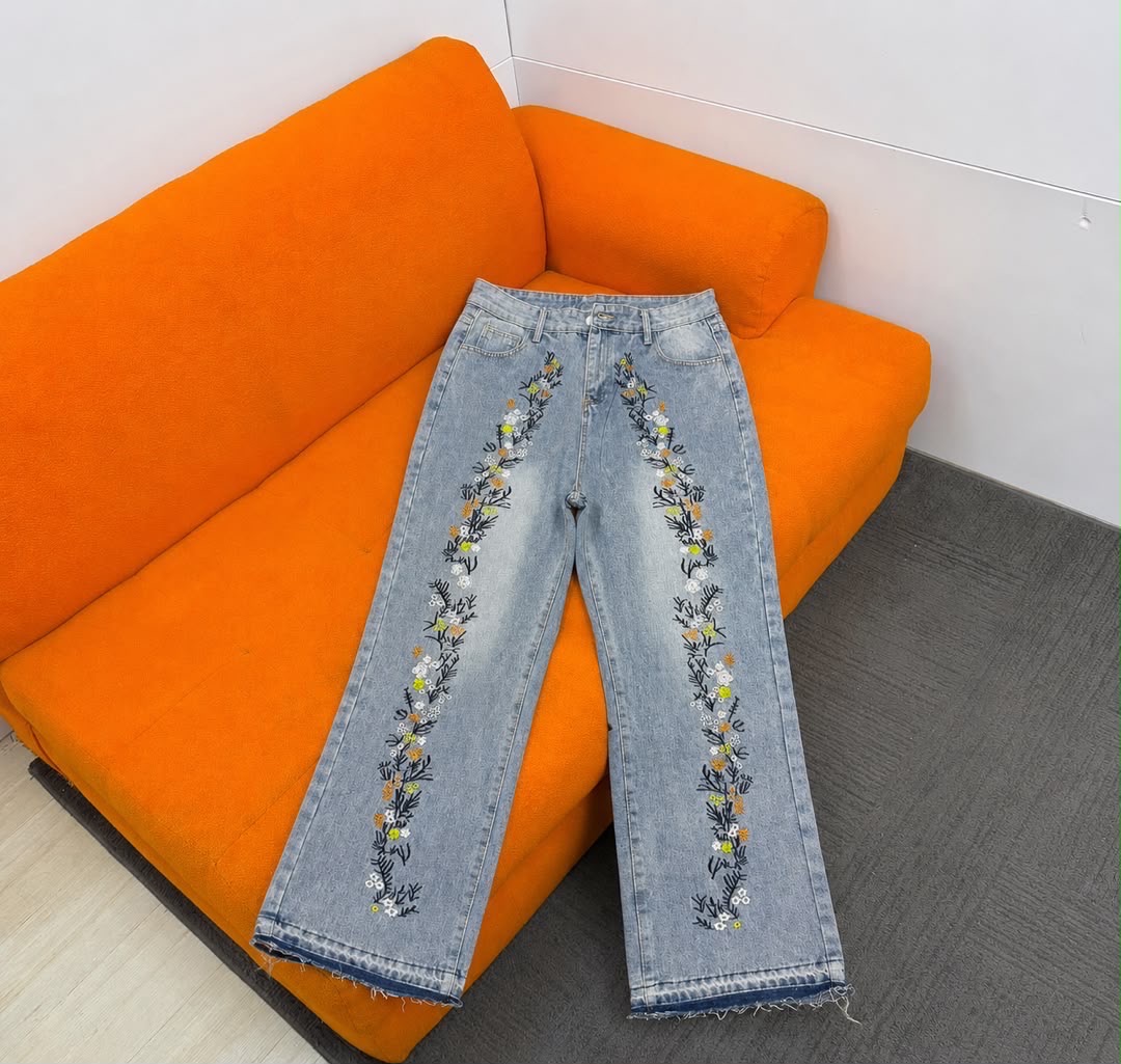 Quality trap buggy jeans(store)