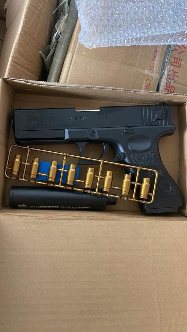 Airsoft rubber bullet toy gun