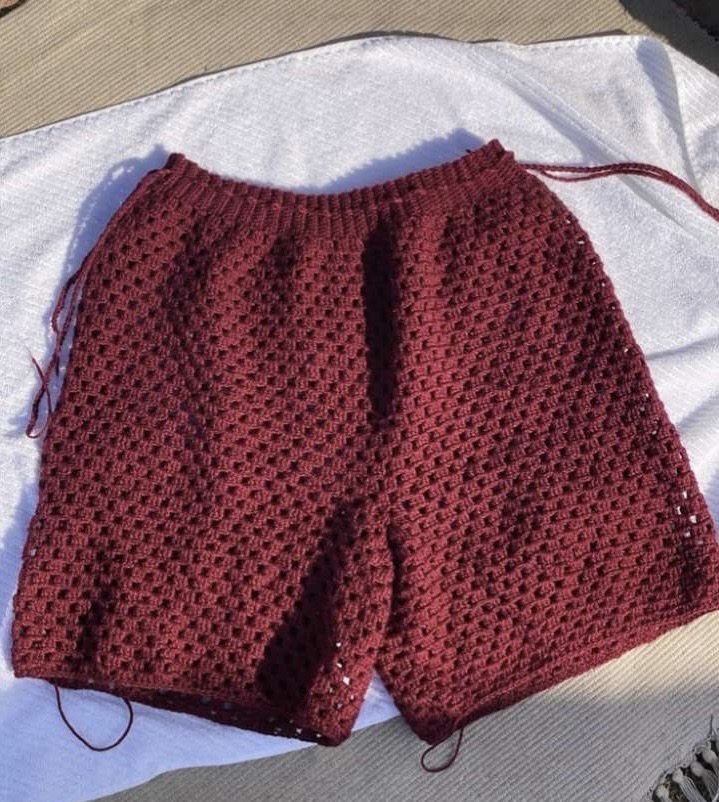 Unisex crochet shorts