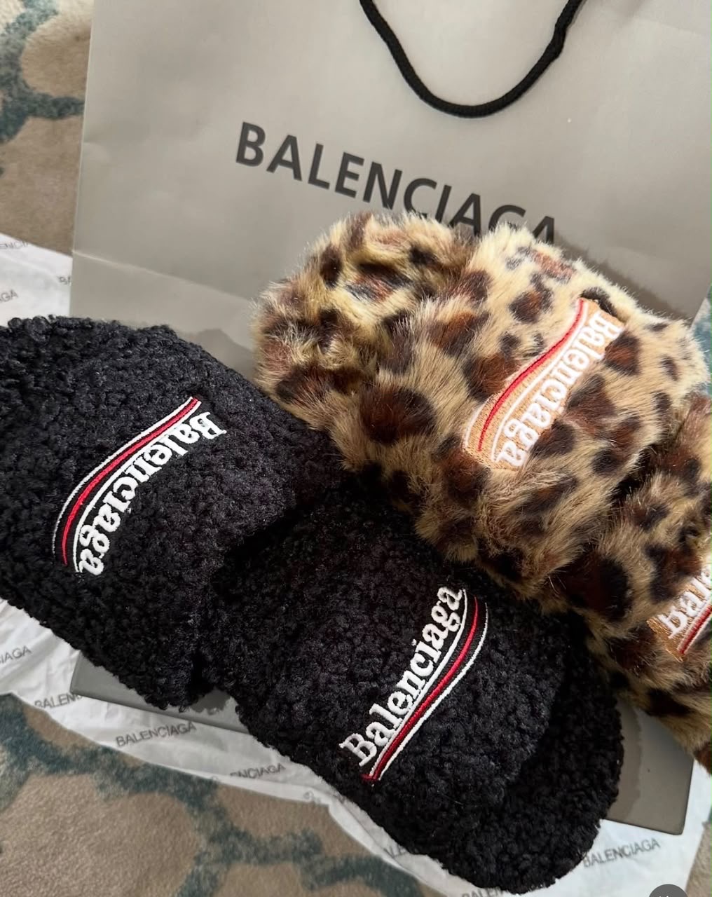 Balanciaga slippers