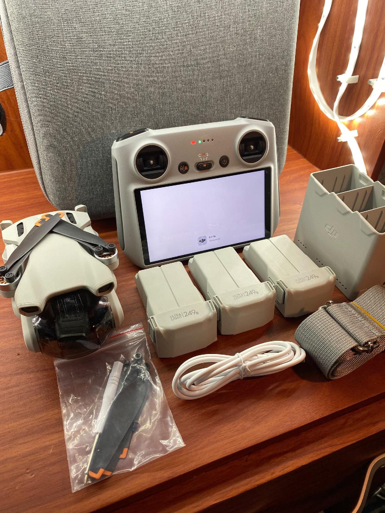 Dji mini 3 pro fly more combo