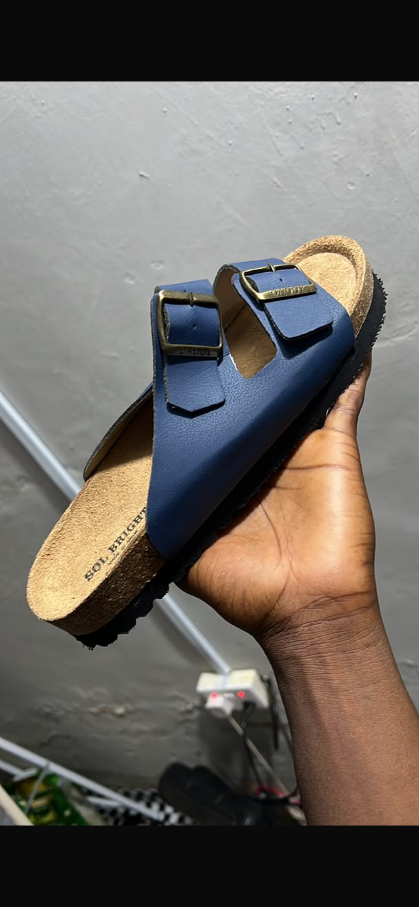 Beg sandals