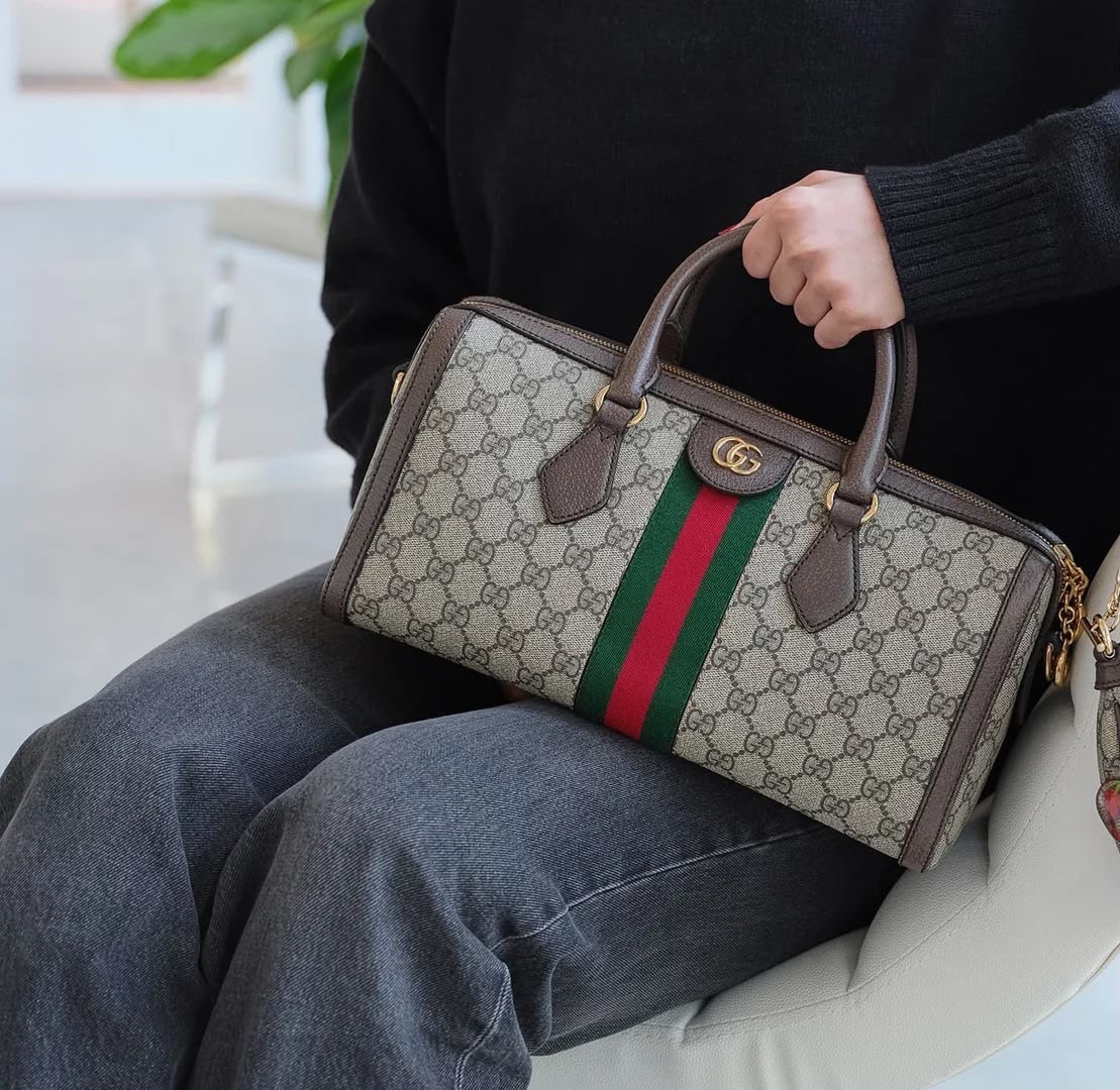 Gucci ophidia medium boston bag.