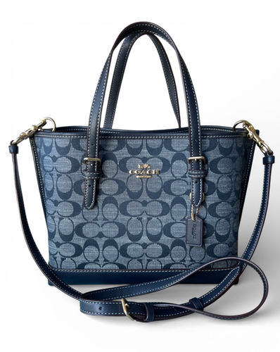 Coach mollietote 25 in signature chambray.