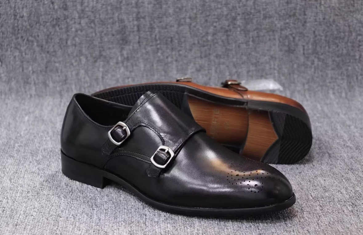 Double monkstrap dress shoe