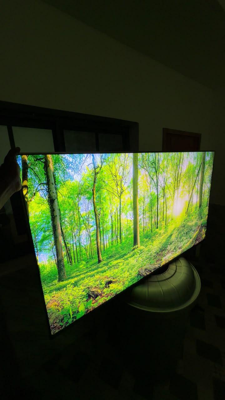 New hisense 65 inch smart tv qled