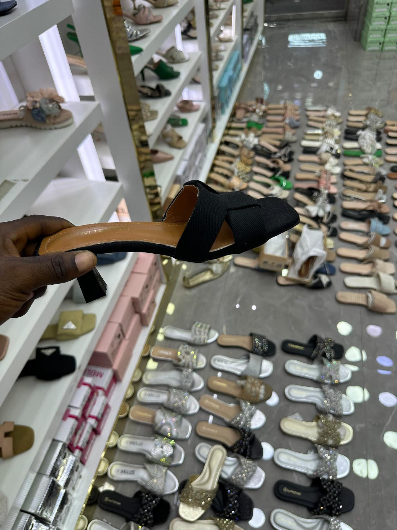 Women shoes