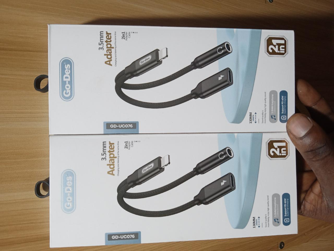 2in1 audio conncter