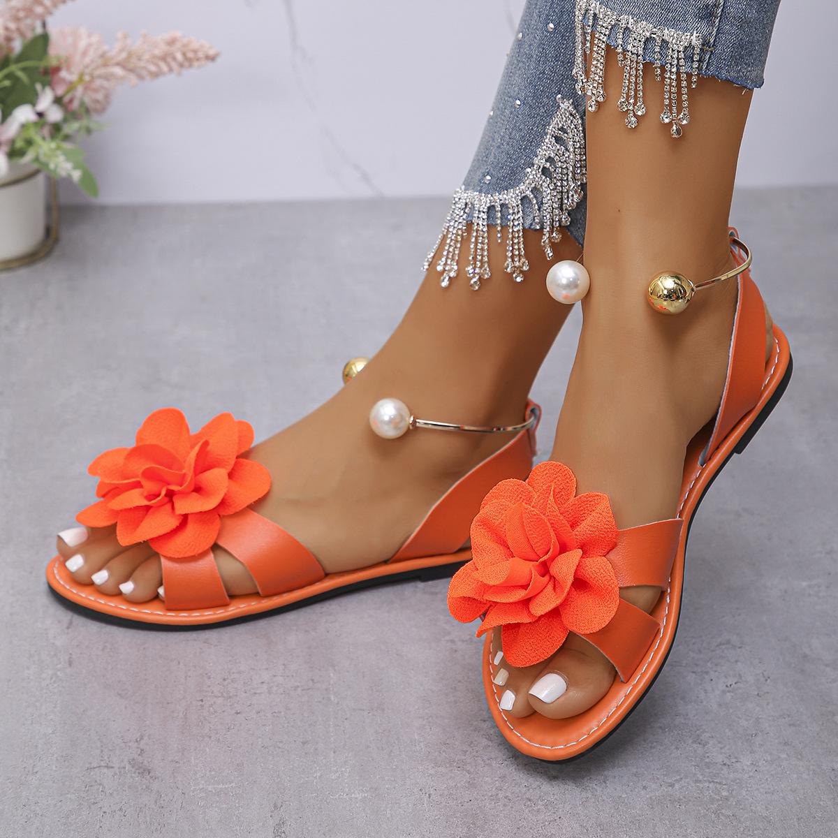 Ladies sandals