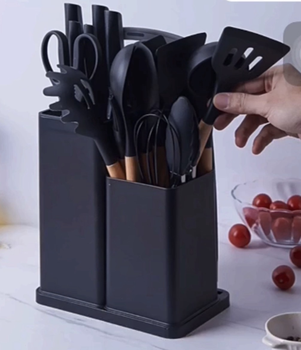 Silicone ladle set with chopping board and knives