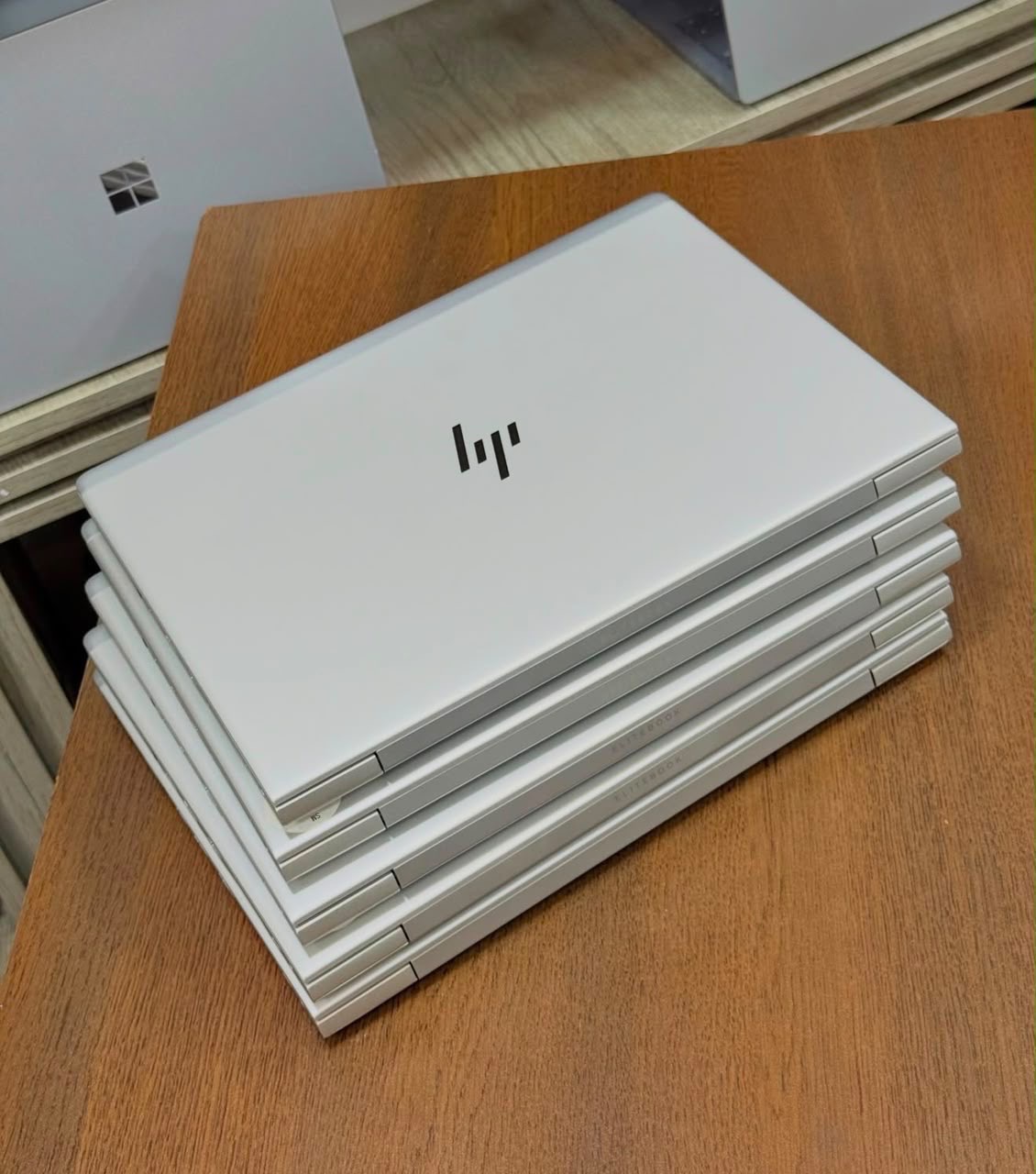 Hp elitebook 830 g5/g6 touch* intel i5-8th gen 256 ssd/8gb ram touch screen face