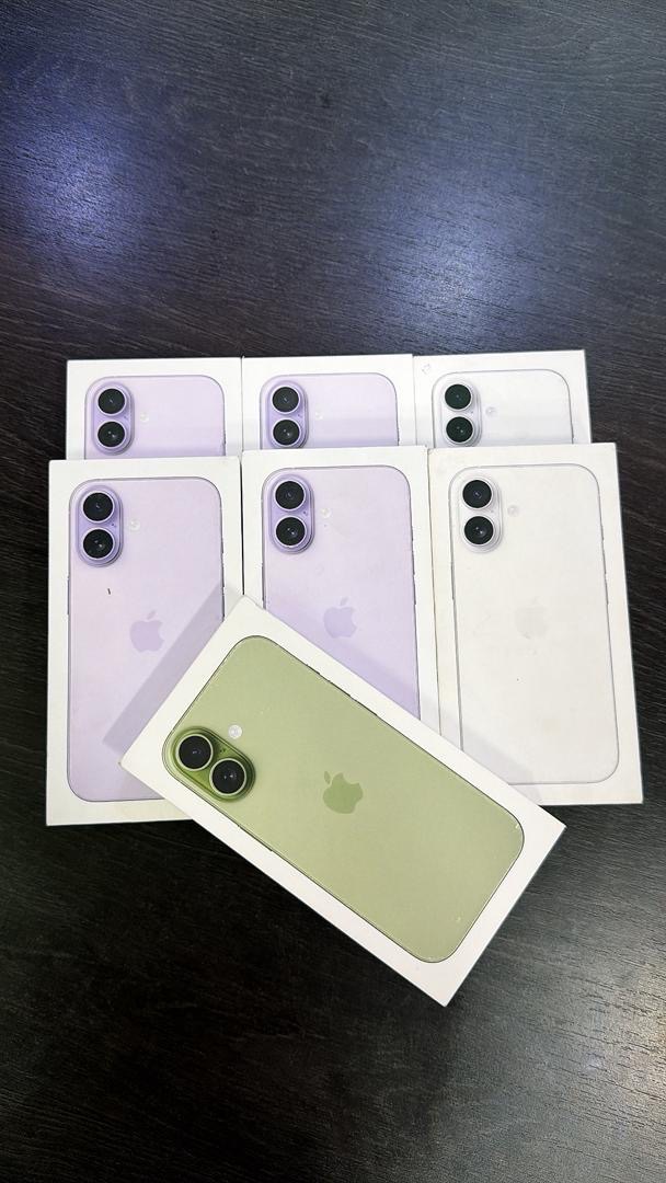 17 256gb physical sim
