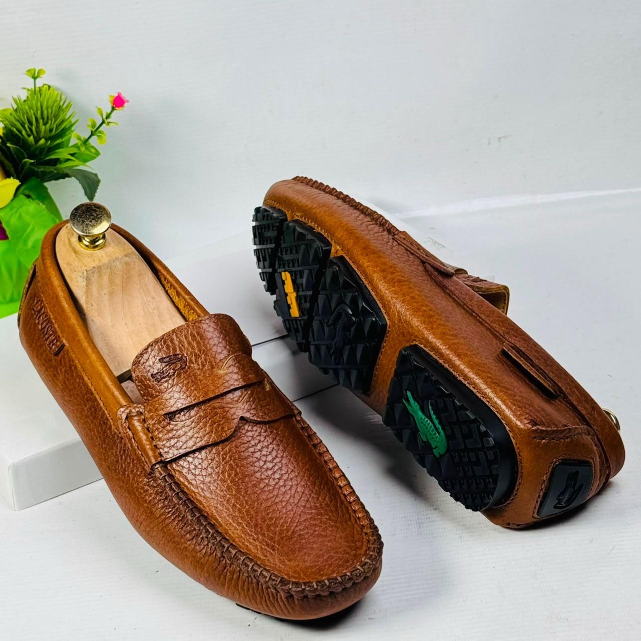 Loafers brown