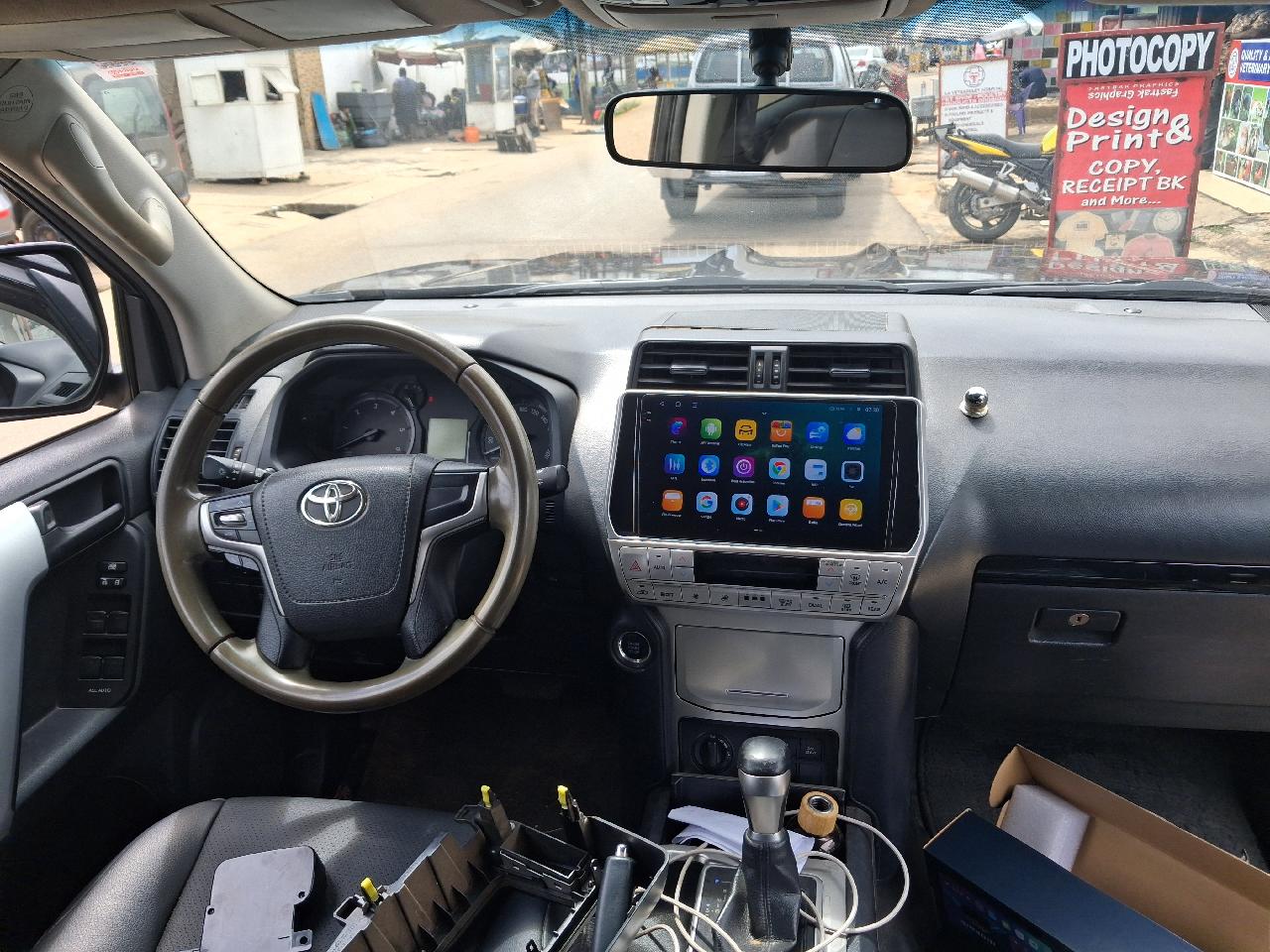 Toyota land cruiser prado carplay android radio multimedia