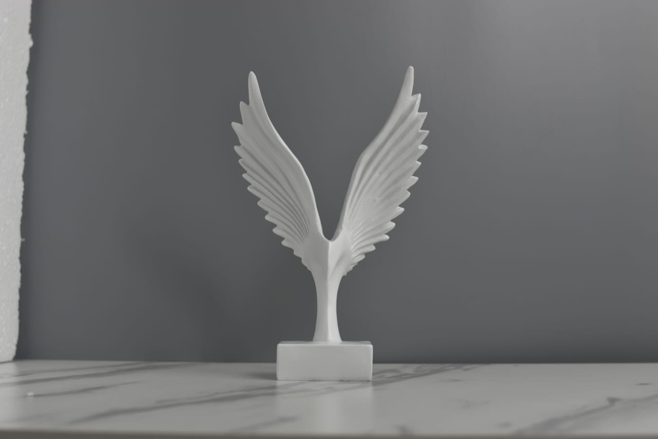 Authentic and sophisticated home and office antique decor designs