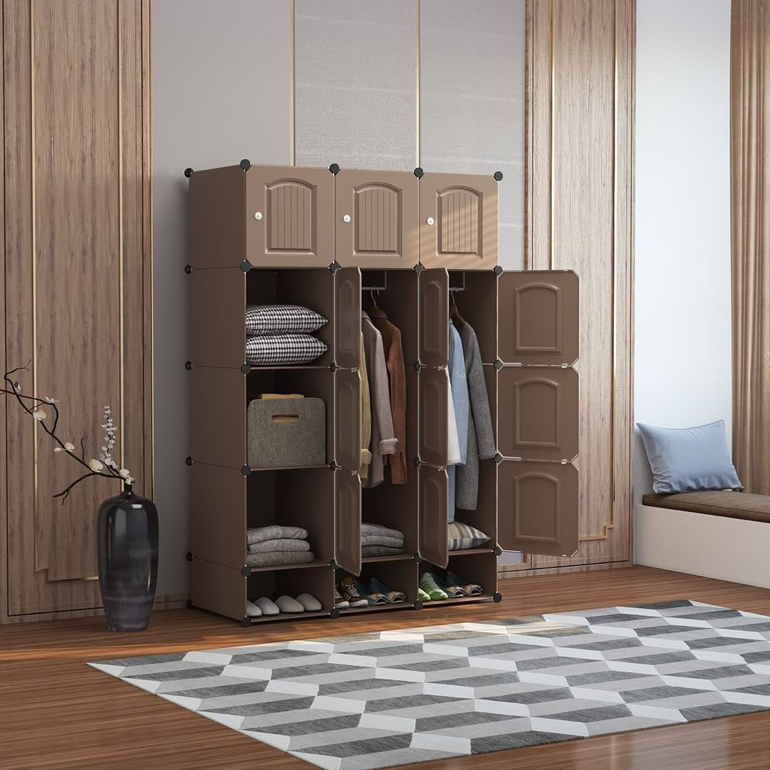 3d wardrobe with shoe tack