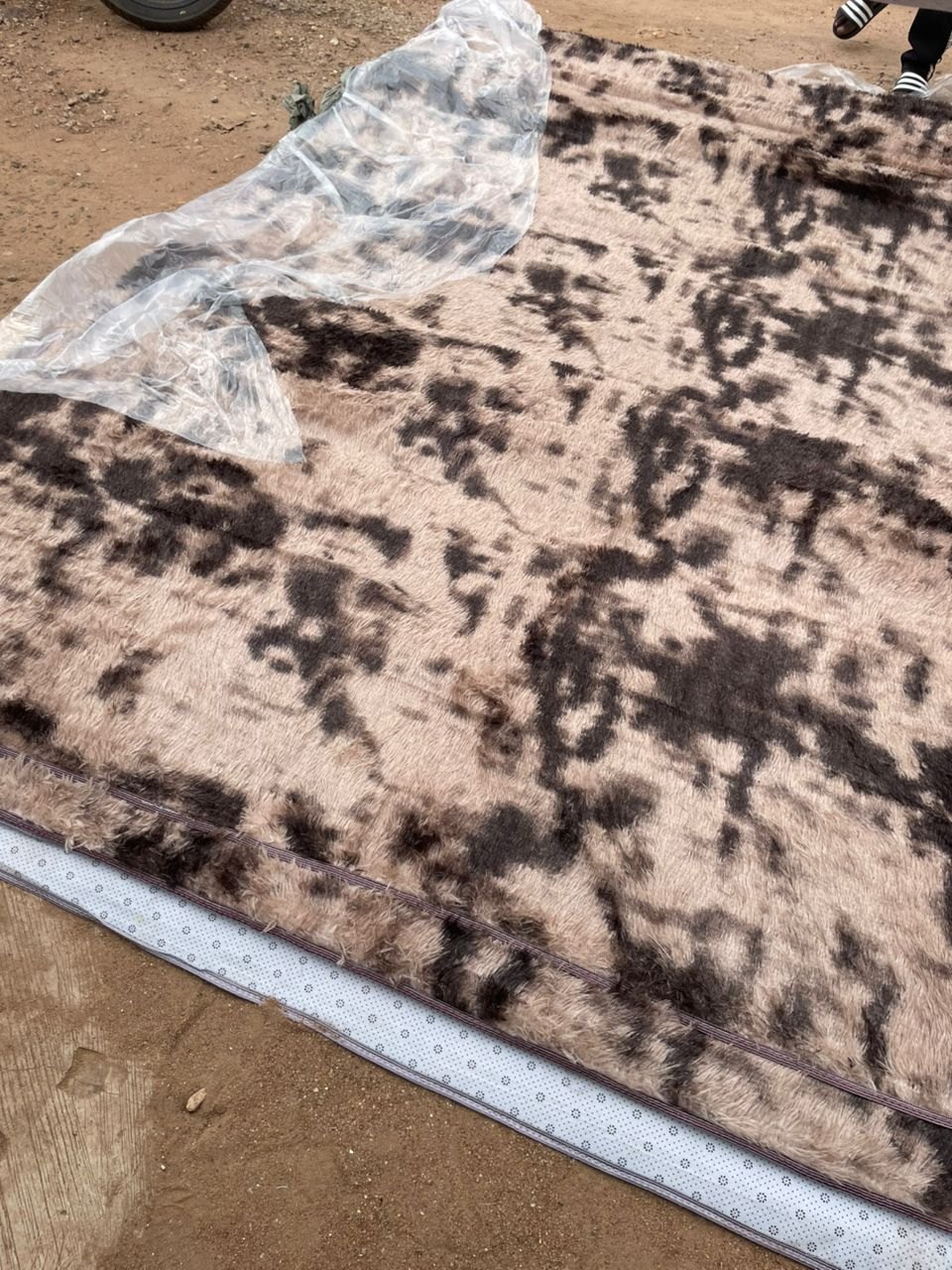 Fluffy carpet