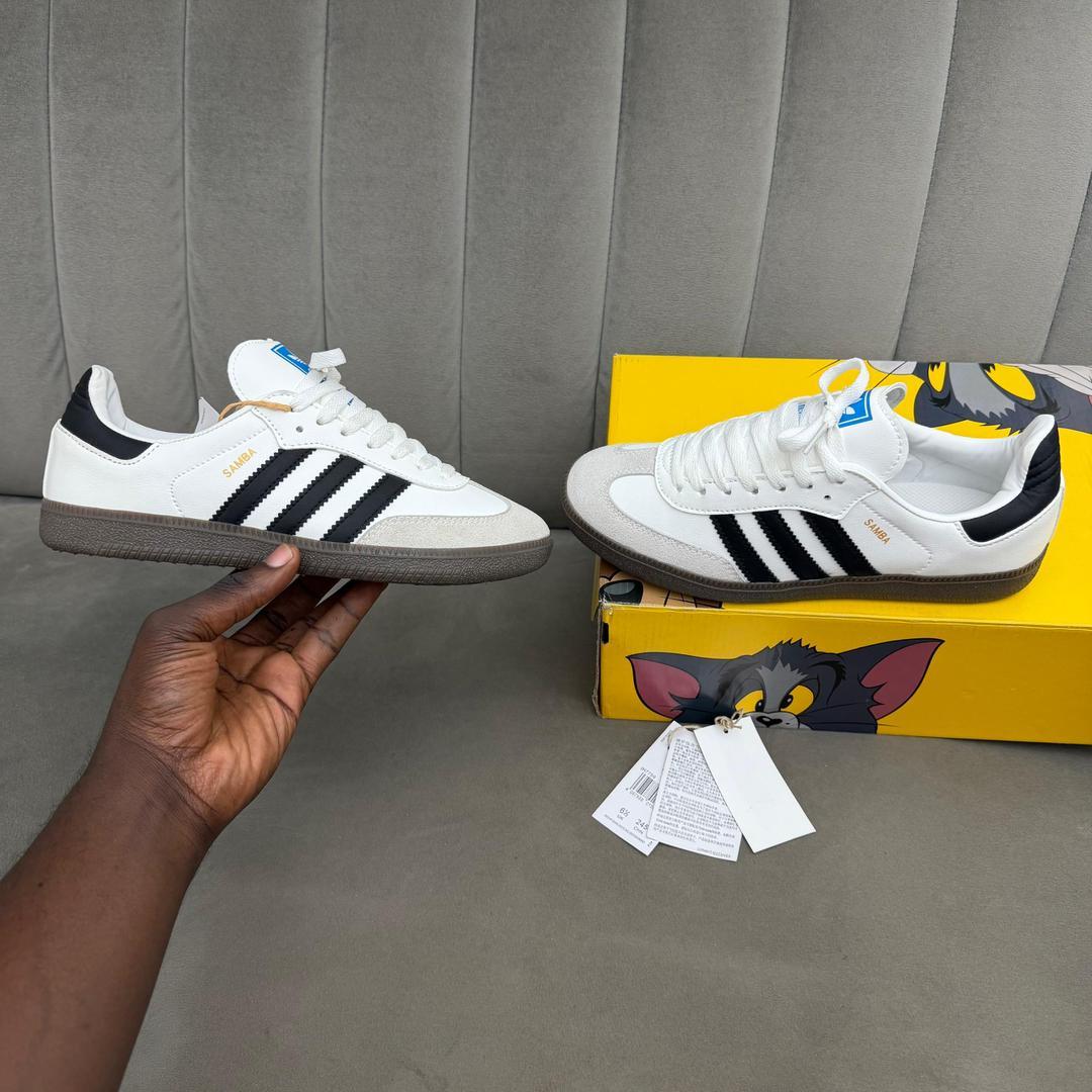 Adidas samba og – classic white & black gum terrace sneakers