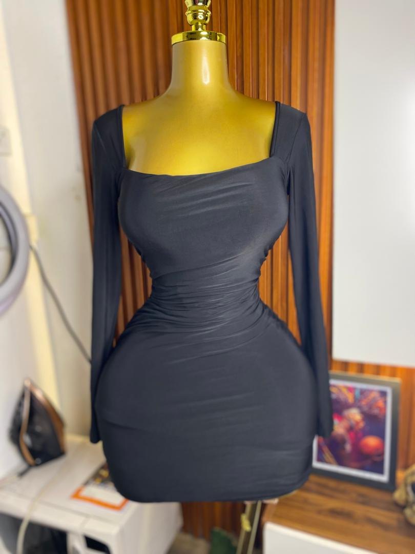 Sleeve bodycon dress