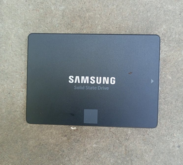2.5gb ssd