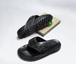 Easy wears slippers