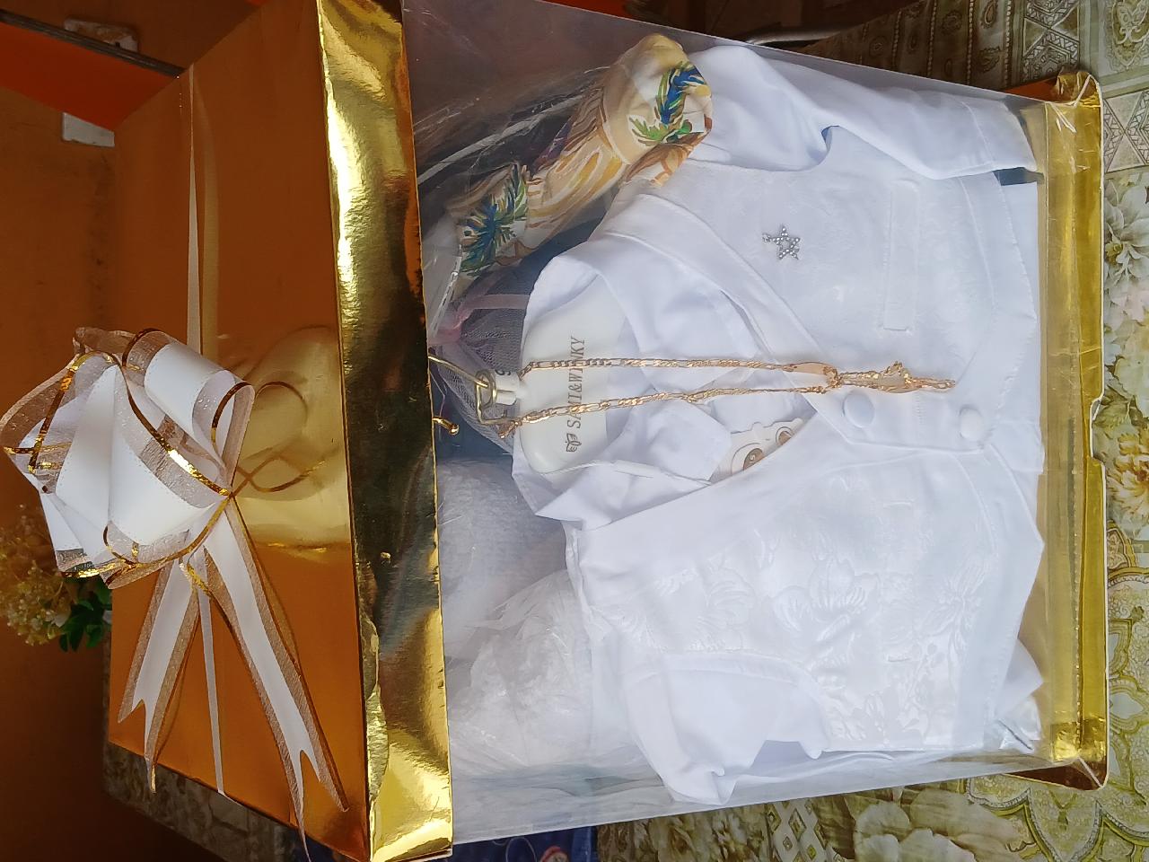 Baby gift hampers
