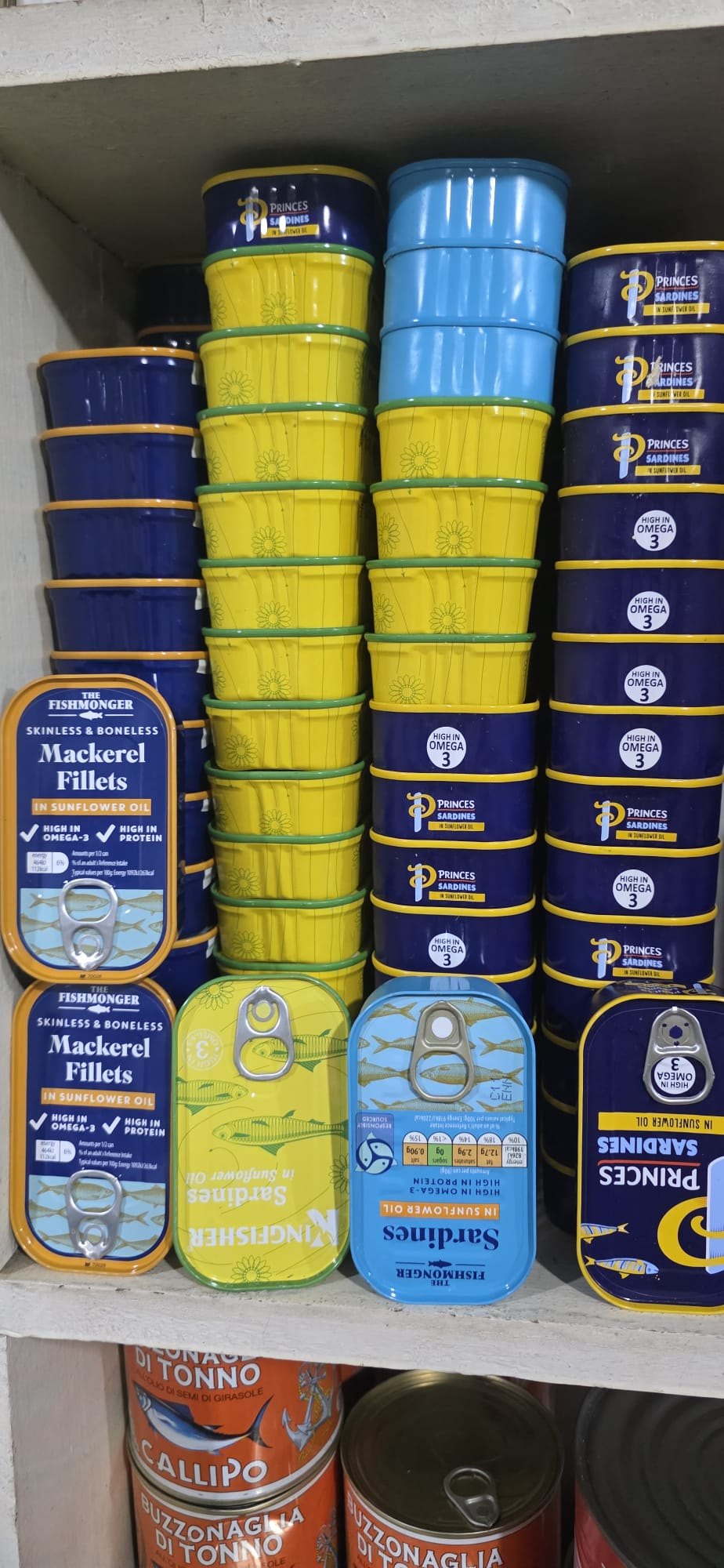 Assorted sardines