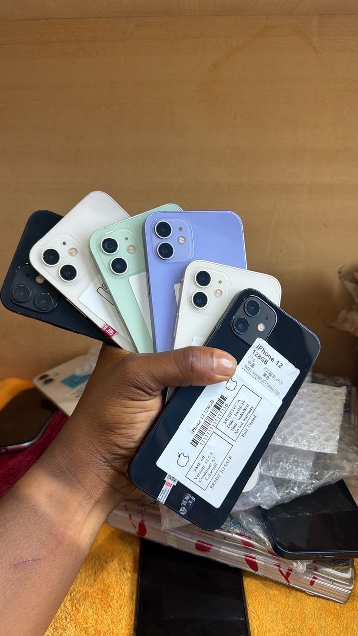 Iphone 12 128gb uk used