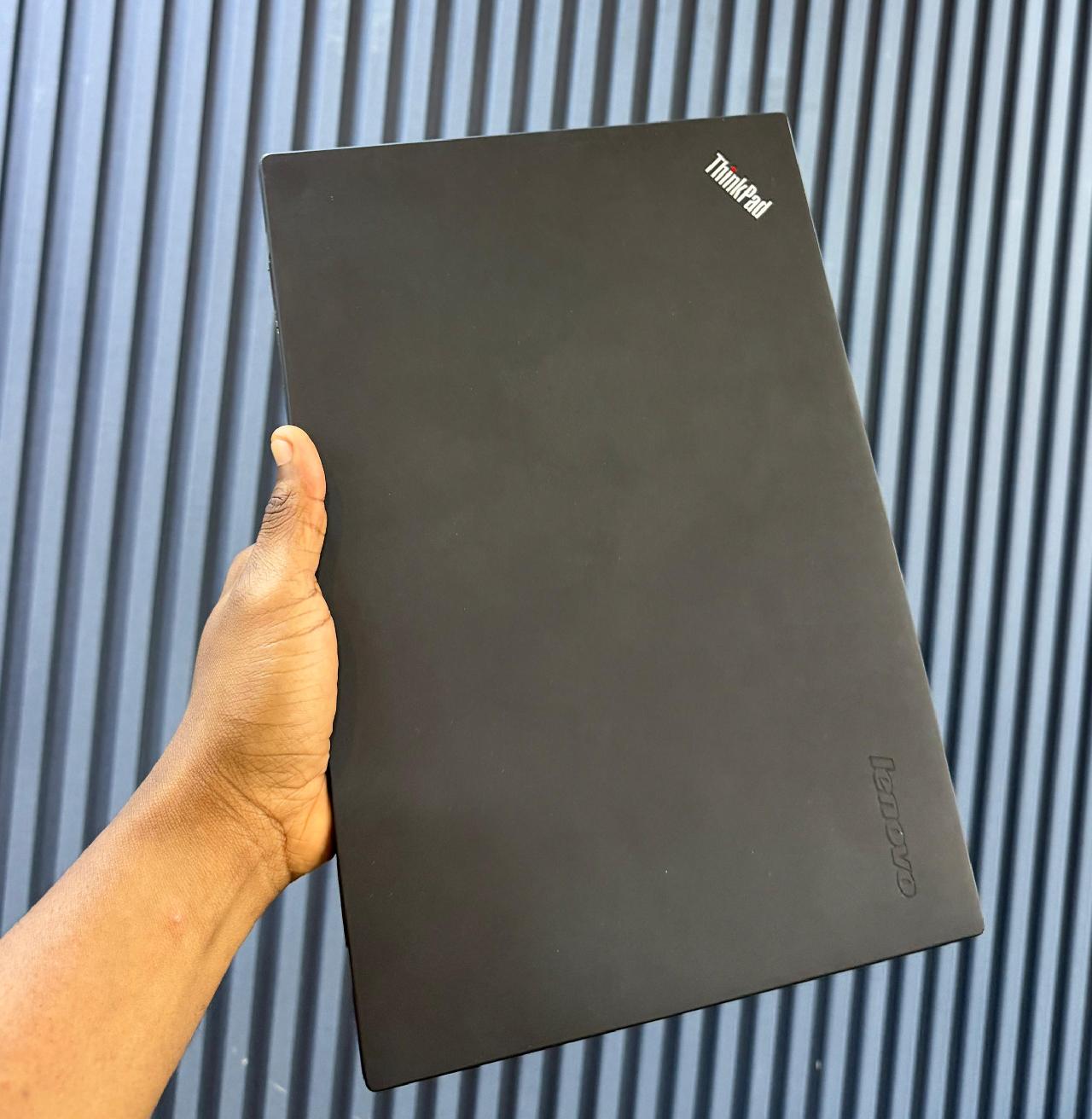 Lenovo thinkbook 13s