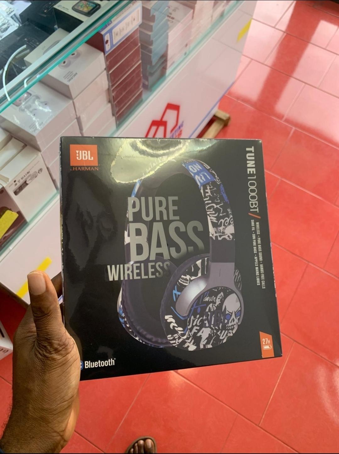 Jbl headphone