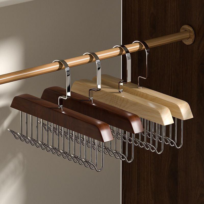 Wardrobe hanger