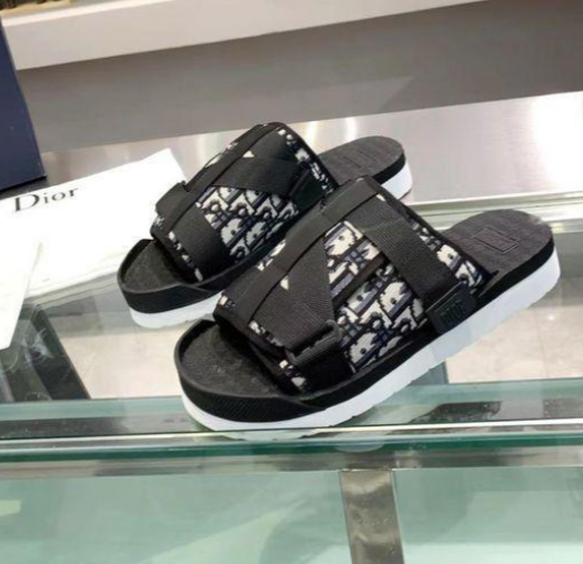 Cloths and slides