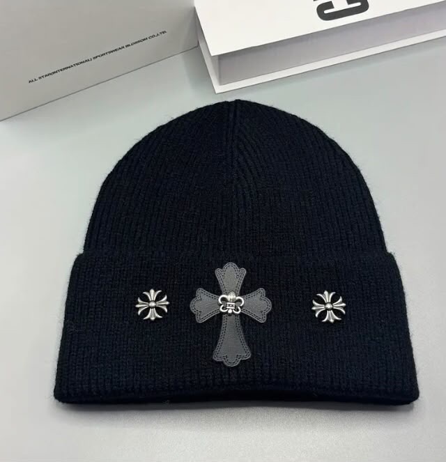 Chrome heart cap