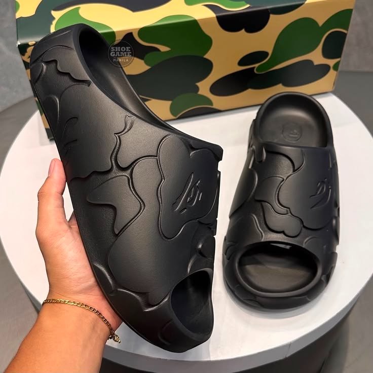 Summer men's and women's cave shoes fashion breathable sandals with removable in