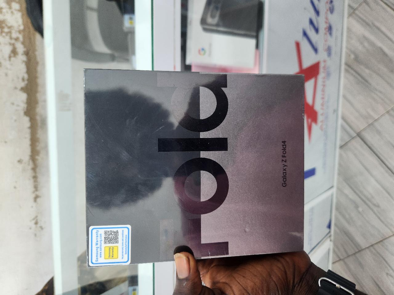 Samsung galaxy z fold 4