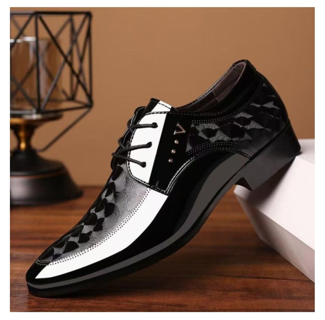 Men's shoes