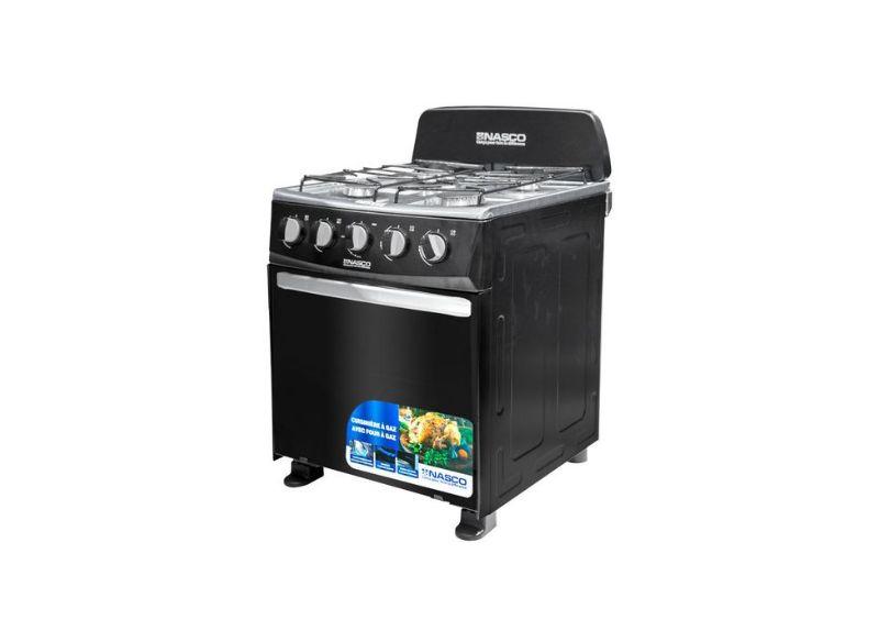 Cooking stove with oven