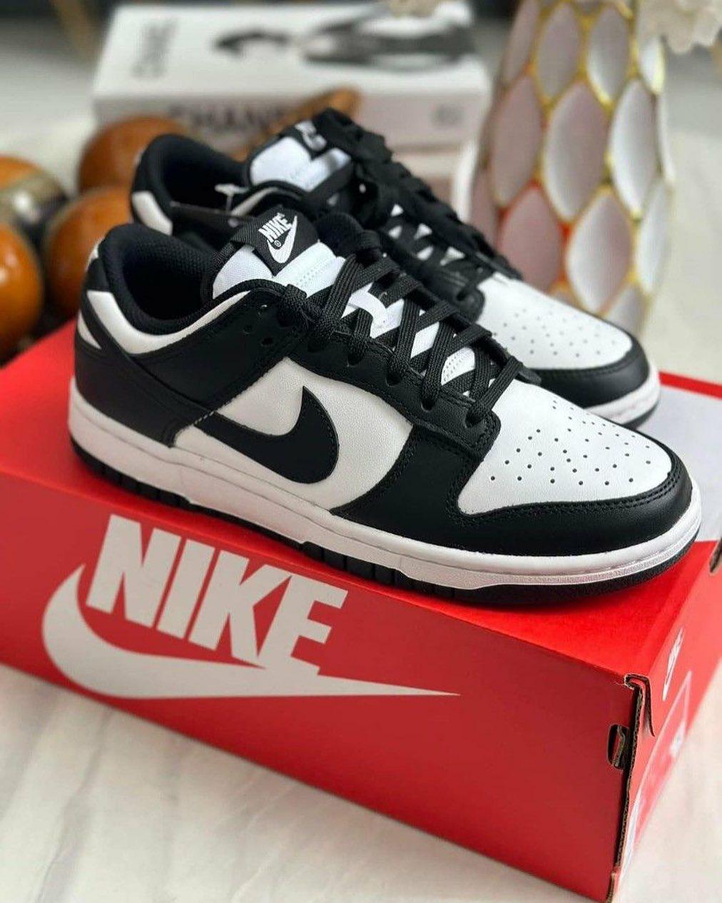 Nike panda