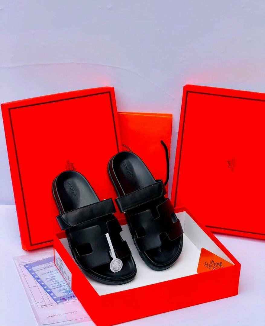 Ladies hermes black size 37,38,39,40,41,42