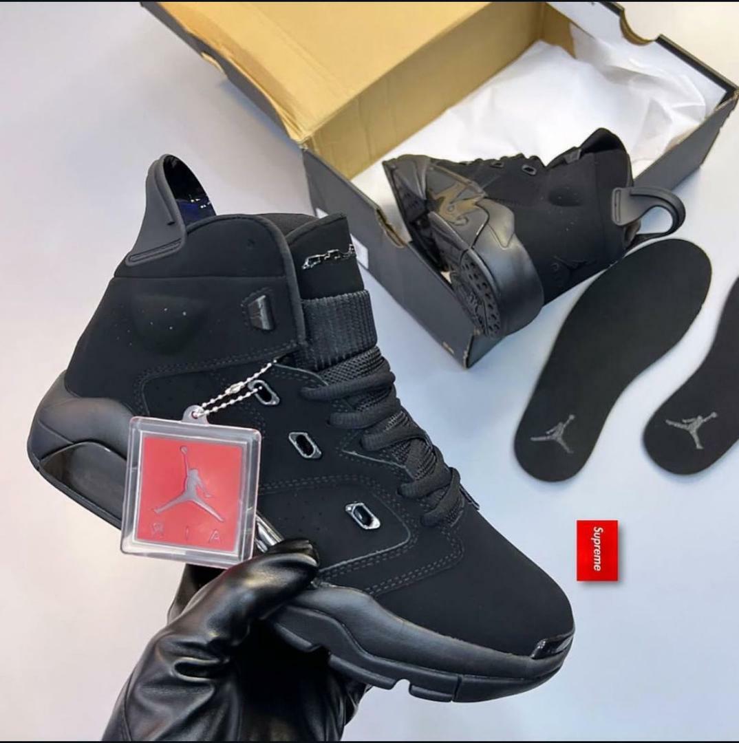 Jordan 6 black size 38,39,40,41,42,43,44,45