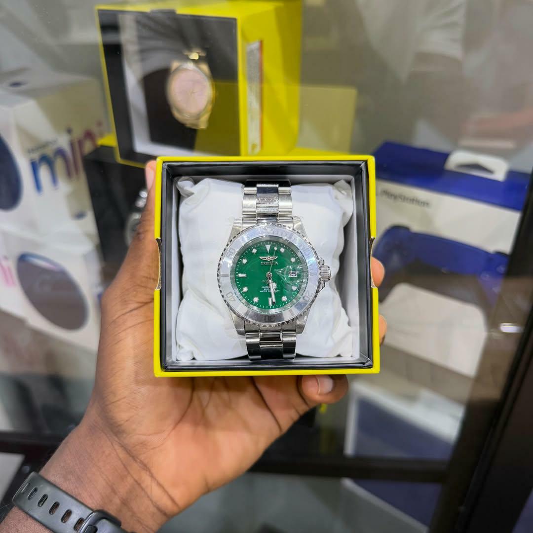 Classic invicta watches