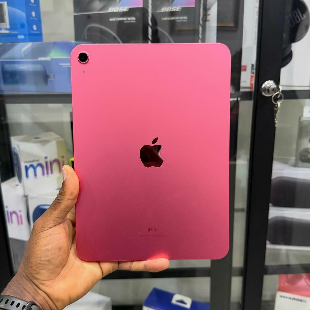 Pre-owned ipad 10th generation 64gb wi-fi only