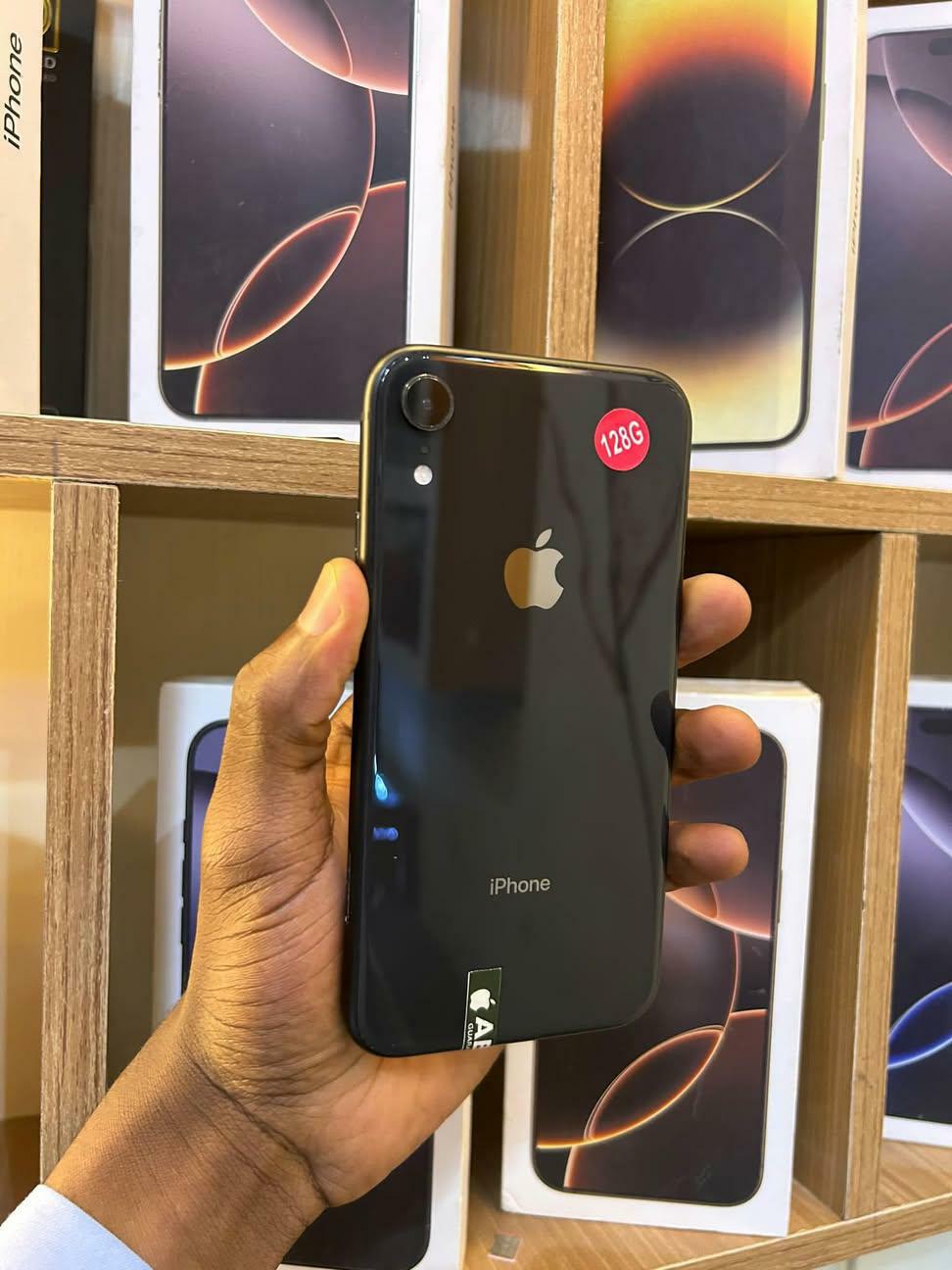 Fairly used iphone xr 128gb with face id available.