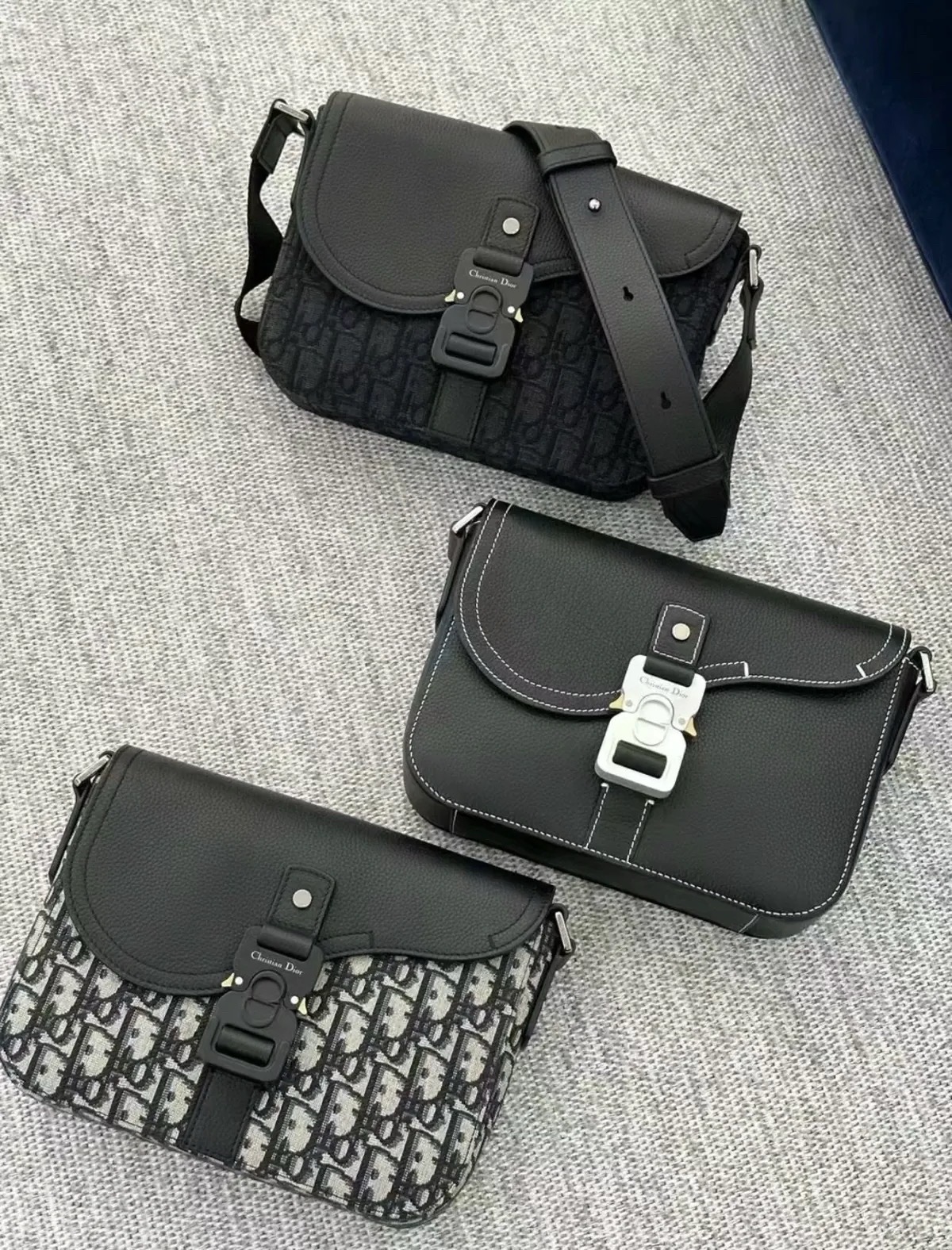 Fashion designer bags