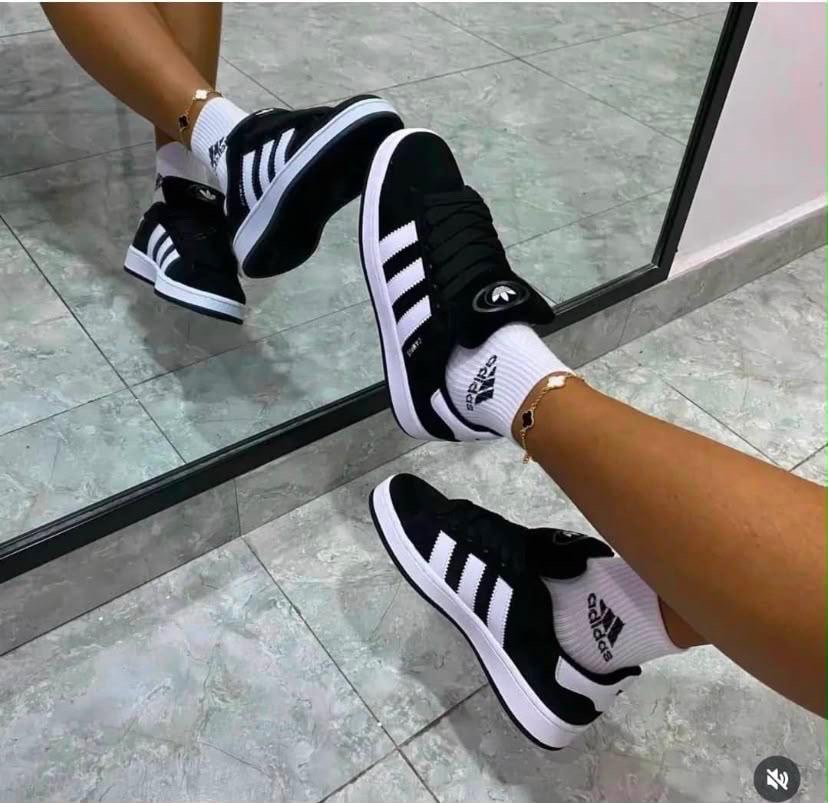 Amos Sneakers Ghana 🇬🇭 banner